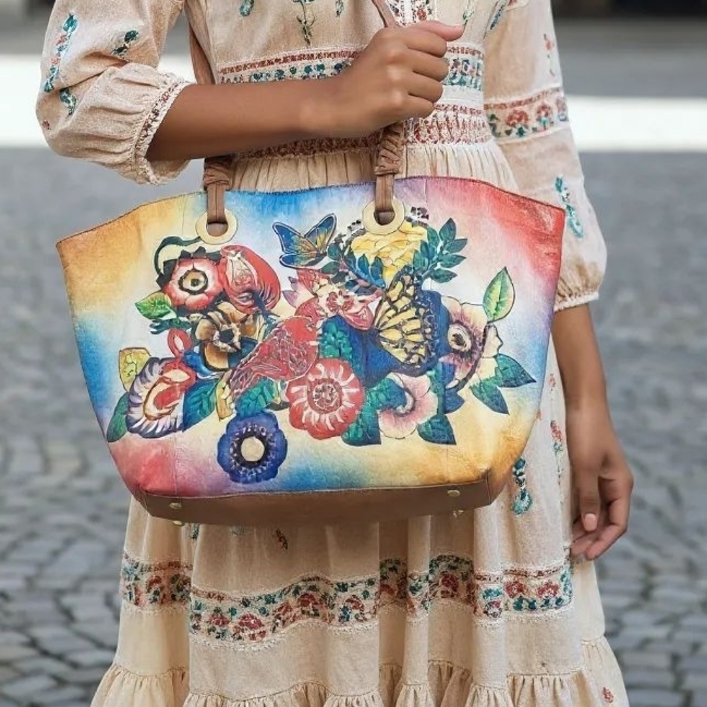Sharif Hand Painted 1827 Birds and Flowers and Butterflies Tote Bag - Picture 2 of 16